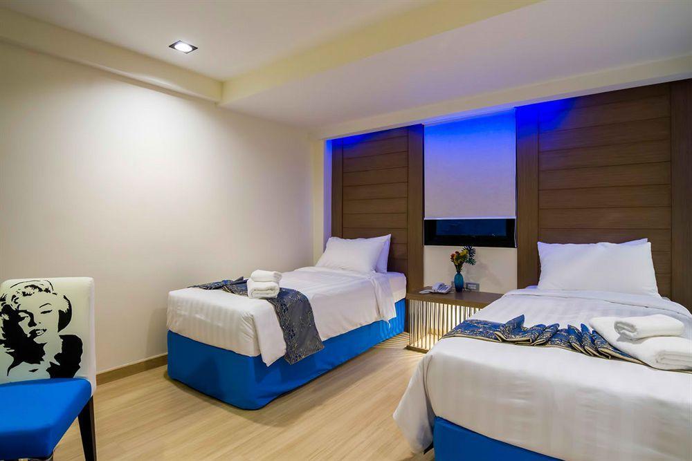 Eleven Avenue Suites Bangkok Luaran gambar