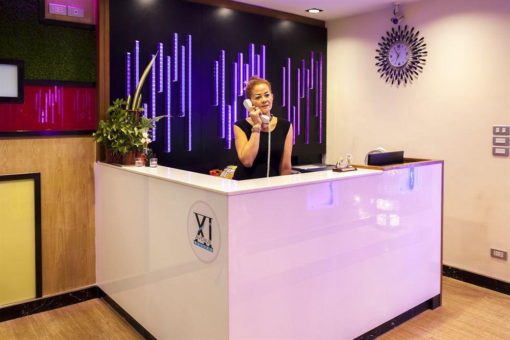 Eleven Avenue Suites Bangkok Luaran gambar